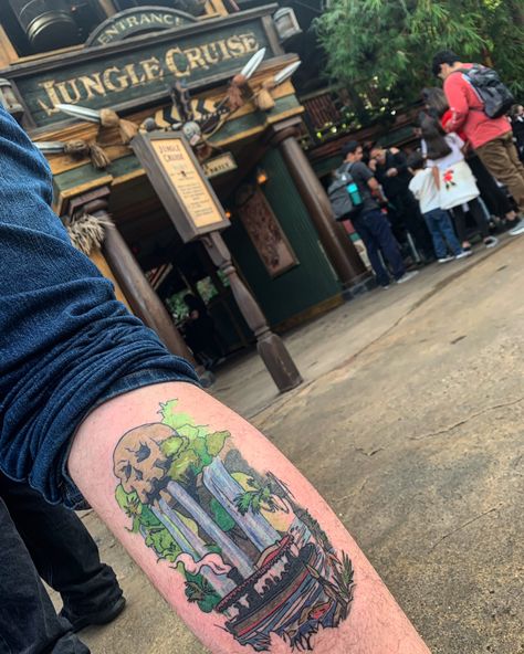 Jungle Cruise Tattoo, Cruise Tattoo, Disneyland Tattoo, Jungle Tattoo, Disney Lifestyle, Jungle Cruise, Disney Tattoo, Leg Tattoos Women, World Tattoo