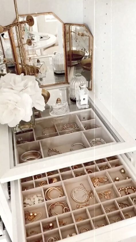 Boho Mid Century Modern, Stackers Jewellery, Closet Renovation, Mackenzie Childs, Drawer Organisers, Jewelry Organization, Gift Guide, Closet, White