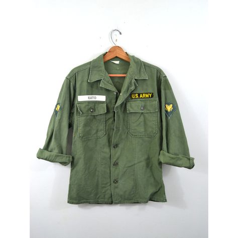 Vintage Army Shirt Army Jacket Green Army Shirt Vietnam Era Military... (80 NZD) ❤ liked on Polyvore Army Outfit Ideas, Army Outfit, M65 Field Jacket, Army Clothes, Army Shirt, Military Shirt, Utility Shirt, Diy Jacket, Army Shirts