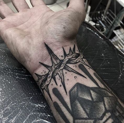 Wrist filler by @davide_dw ⚫️ Be active and tag #onlythedarkest to submit your work! Feel free to share our page ⚫️ #onlythedarkest #otd #blackandgrey #evil #dark #blackworkers #blackwork #tattoo #tattooing #ink #dakest #blackandgreytattoo #illustration #darkwork #follow #like #love #blackworkers_tattoo #inked #original #topblackworkers #blackandblack #blackboldsociety #blacktattooart #blackink #traditional #blacktraditional #filler #thorns Tattoos Pulseras, Voodoo Tattoo, Thorn Tattoo, Filler Tattoo, Tattoo Wrist, Theme Tattoo, Tattoo Traditional, Tattoo Bracelet, 1 Tattoo