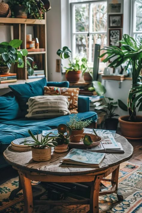 29 Boho Chic Ideas to Revamp Your Living Room Blue Boho Living Room, Boho Living Room Inspiration, Scandinavian Cottage, Chic Living Room Decor, Stile Boho Chic, Boho Chic Living Room, Sofa Corner, Botanical Theme, Bohemian Interior Design