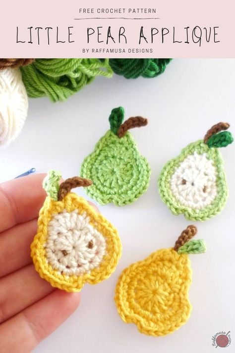 Embellish your kitchen and accessories with this Little Pear Crochet Applique! Everything can be more fun with a tutti frutti applique! Try it on summer clothes, dresses, baby items, cup cozy, headbands, or really anything yarn! #crochet #pear #applique #crochetapplique #crochetfood #crochetpear #embellishment #uncinetto #haken #ganchillo #pattern #free #freecrochet #freecrochetpattern #crochetappliques #tuttifrutti #pera #fruit #crochetfruit #tejer Crochet Embellishments, Crochet Fruit, Crochet Motif Patterns, Crochet Food, Crochet Decoration, Haken Baby, Applique Pattern, Yarn Projects, Crochet Applique