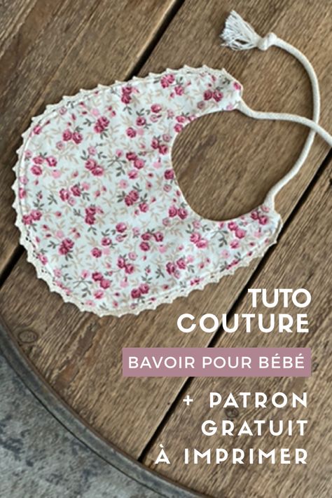 Couture Bb, Baby Bibs Patterns, Bib Pattern, Baby Couture, Kids Couture, Couture Sewing, Diy Couture, Baby Crafts