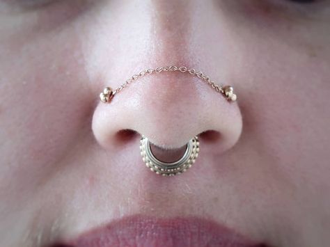 Connected Nose Piercing Chain, Random Earrings, Inner Lip Tattoo, Lip Tattoos, Nose Piercing, Front View, Body Jewelry, Gold Chain, Septum Ring