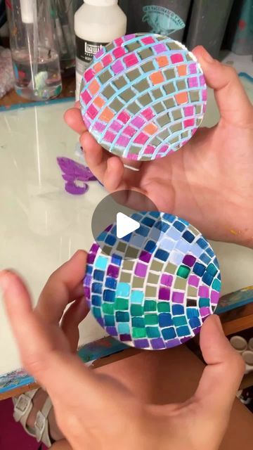 sari shryack on Instagram: "Disco Ball Mirror! 🪩🎨 I’m doing some prep work for a demo I’m presenting on acrylic mediums. They’re honestly pretty magical. Next I’m going to try my hand at painting a disco ball on a sweatshirt using fabric medium. Wish me luck! #acrylicpainting #discoballart" Disco Ball Art Lesson, Disco Ball Crafts For Kids, Disco Crafts, Diy Mirror Ball, Disco Ball Craft, Disco Ball Painting, Sari Shryack, Disco Ball Art, Ball Mirror