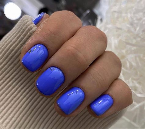 Unghie Sfumate, Dip Nails, Blue Nail Polish, Cute Gel Nails, Blue Nail, How To Earn Money, Get Nails, Dipped Nails, Minimalist Nails