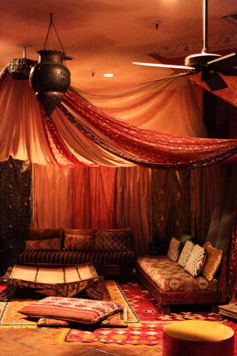 Moroccan lounge. Photography by aldersphotography - This really appeals to my Middle Eastern sense of style.  Wonder if I could incorporate it with a more Victorian style. Dekorasi Maroko, Moroccan Room, Moroccan Lounge, Moroccan Bedroom, Moroccan Theme, Wedding Lounge, Meditation Space, Moroccan Design, Moroccan Decor