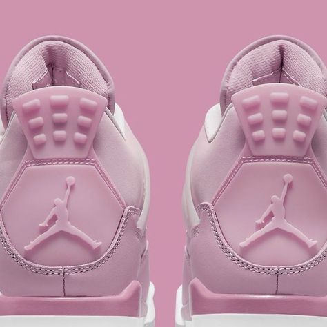 Jordans Daily by Sneaker News on Instagram: "Will this be 2024's best Women's colorway? W Air Jordan 4 "Orchid." Expected to release Holiday 2024.⁠ Photos: @houseofheat Link in bio for details" Jordan 4’s, Nike Air Jordan 4, Air Max Day, Sneaker Lovers, Popular Sneakers, Cute Nike Shoes, Sneaker Release, Cute Nikes, Hello Kitty Collection