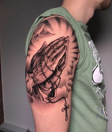 101 Amazing Praying Hands Tattoos For 2024! 12 Outsons Family Is Strength Tattoo, Praying Hands Tattoo For Men, Mens Religous Tattoo Ideas, Praying Hand Tattoo, Jesus Hand Tattoo, Prayer Hands Tattoo, Pray Tattoo, Praying Hands Tattoo Design, Prayer Tattoo