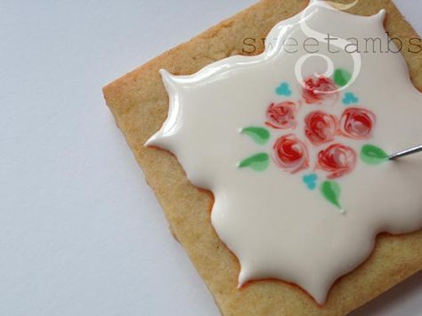 wet-on-wet technique in royal icing Cookie Techniques, Royal Iced Cookies, Decorated Cookies Tutorial, Paint Cookies, Spring Cookies, Cookie Tutorials, Pretty Cookies, Vintage Cookies, Beautiful Cookies