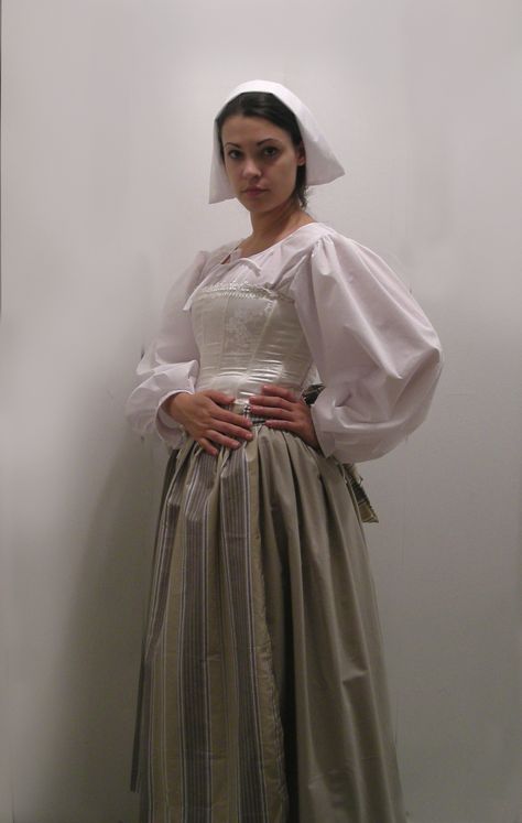 Standard 18th-century peasant costume minus dirt and holes French Revolution Peasant Fashion, French Revolution Outfit, Peasant Costume Diy, Medieval French Clothing, 1600s Fashion Peasant, 17th Century Fashion Peasant, French Revolution Costume, Medieval Peasant Clothing, 1650s Fashion