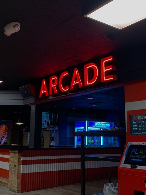 Red Arcade Aesthetic, Orange Arcade Aesthetic, Vintage Arcade Aesthetic, Arcade Games Aesthetic, 80s Arcade Aesthetic, Haunted Arcade, 1990’s Aesthetic, Abandoned Arcade, Highschool Vibes