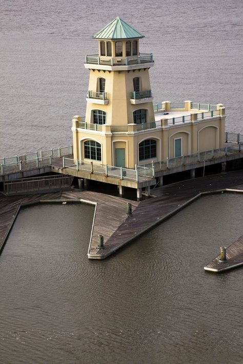 Biloxi Lighthouse, Biloxi Mississippi, Lighthouse Lighting, Lighthouses Photography, Lighthouse Photos, Lighthouse Pictures, Unusual Buildings, Beautiful Lighthouse, Beacon Of Light