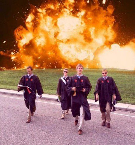 College graduation photo! Funny Graduation Pictures, Graduation Meme, Morning Photo, Graduation Photography Poses, Graduation Poses, Graduation Picture Poses, Grad Photoshoot, I Graduated, Graduation Funny