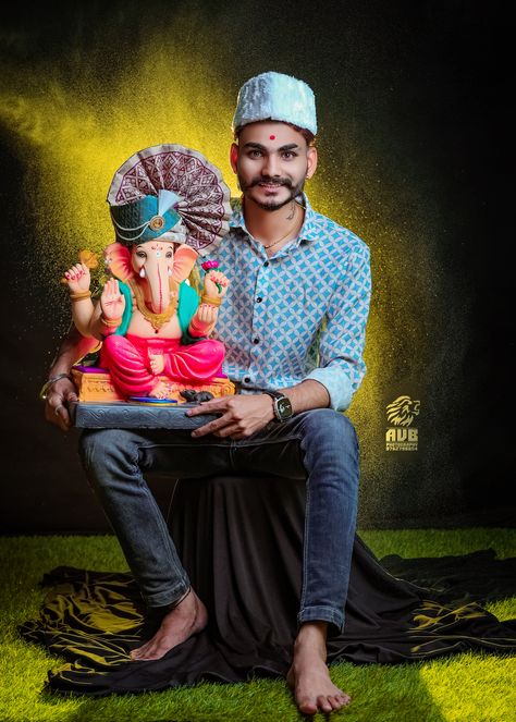 indoor/outdoor shoot make up, for connect us 9762798854 #ganpatibappa #bappa #bappapose #ganesh #utsav #ganpati_pose_2023 Ganpati Aagman, Ganpati Photo, Free Calligraphy, Color Splash Photo, Free Calligraphy Fonts, Ganesh Utsav, Ganesh Idol, Ganpati Decoration Design, Ganpati Decoration