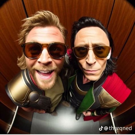 Thor Pfp, Loki Pfp, Loki And Thor, Thor And Loki, Loki Cosplay, Thor X Loki, Loki Avengers, Marvel Characters Art, Marvel Avengers Funny