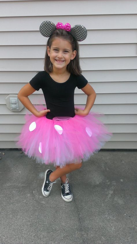 Hey, I found this really awesome Etsy listing at http://www.etsy.com/listing/160559742/minnie-mouse-inspired-tutu Minie Mouse Party, Minnie Costume, Minnie Mouse Tutu, Mickey Mouse Costume, Minnie Mouse Costume, Pumpkin Halloween Costume, Halloween Coustumes, Minnie Mouse Halloween