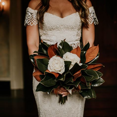 Sunflower And Magnolia Bouquet, Magnolia Leaves Bouquet, Magnolia Flower Bouquet Brides, Magnolia Wedding Bouquet Fall, Magnolia Bouquet Wedding, Magnolia Bridal Bouquet, Magnolias Wedding Bouquet, Herbal Wedding, All White Bridal Bouquet