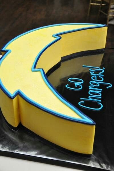 San Diego Chargers cake Chargers Cake, Bolt Cake, Football Sweets, Football Cakes, San Diego Chargers Football, Nfl Party, La Chargers, Cakes Design, Chargers Football