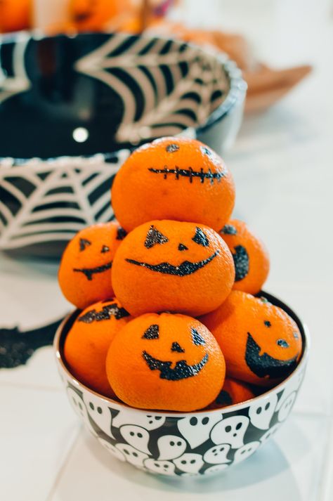 A Haunted Tea Party for The Record Book Halloween Tea Party Sandwiches, Gothic Tea Party Food, Kids Halloween Tea Party, Halloween Tea Party Ideas, Ghost Tea Party, Spooky Tea Party, Creepy Doll Tea Party, Halloween Brunch, Food Plots For Deer