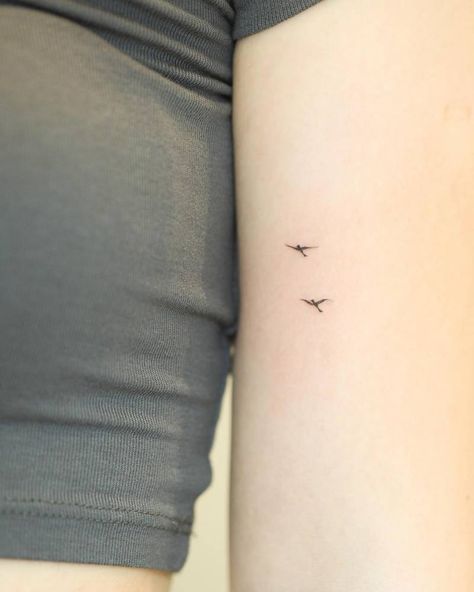 Minimal Bird Tattoo, Flock Of Birds Tattoo, Flying Birds Tattoo, Tattoo Upper Arm, Bird Tattoos Arm, Flying Bird Tattoo, Flying Birds, Flock Of Birds, Minimalistic Style