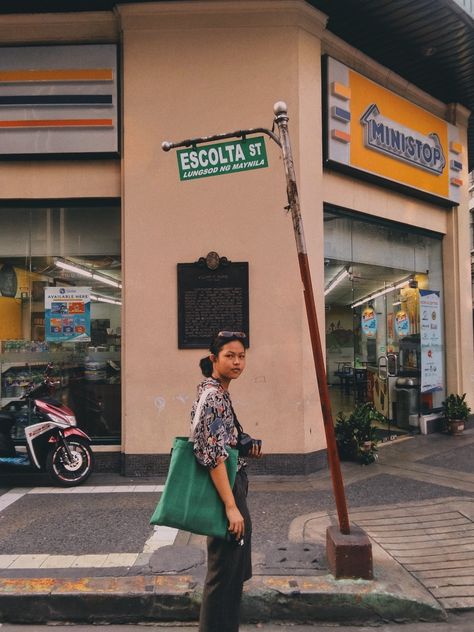 at escolta, manila // Philippines Filipino Street Photography, Binondo Manila Outfit, Philippines Fashion Casual, Intramuros Photoshoot, Filipino Street Fashion, Philippines Street Photography, Manila Street Photography, Manila Philippines Aesthetic, Filipino Photography