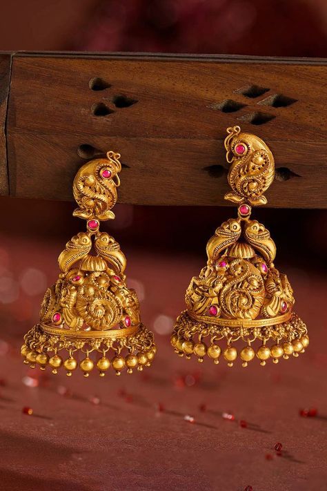 Jhumkas Antique Jumka Design Gold, Malabar Gold Jewellery Necklaces Antique, Gold Antique Earrings, Bridal Jhumkas, Simple Diamond Earrings, Parrot Earrings, Indian Jhumka, Kalyan Jewellers, Gold Jhumka