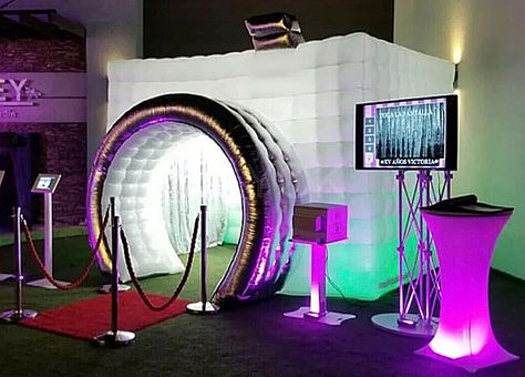 Photo Booth Tent, 360 Photo Booth Setup, 360 Photo Booth Backdrop Ideas, Picture Booths Ideas, 360 Photo Booth Backdrop, Poland Wedding, Futuristic Theme, Inflatable Photo Booth, Picture Booth