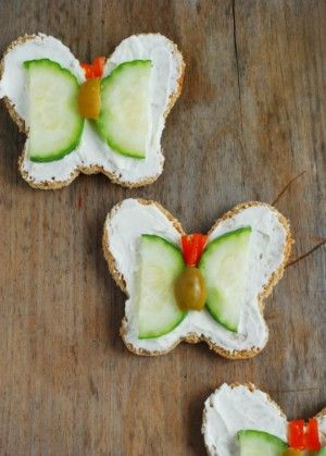 Butterfly Shaped Tea Sandwiches Cute Food Recipes, Flower Shaped Food, Marriage Night, Bday Food, 23 Bday, Butterfly Snacks, Butterfly Tea Party, Scripture Tea, Butterfly Food