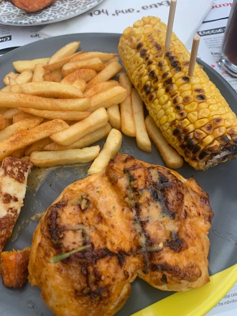 #nandos #chicken #chips Nandos Butterfly Chicken, Peri Peri Chips, Nandos Chicken, Nando's Chicken, Butterfly Chicken, Chicken Chips, Chicken Buffalo, Peri Peri, Buffalo Chicken