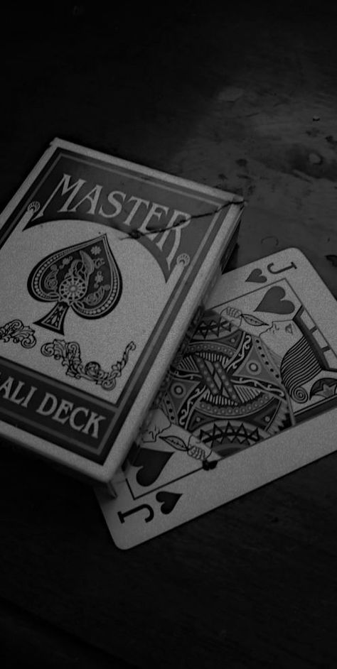 Spade Aesthetic Dark, Dark Cards Aesthetic, Card Game Aesthetic Dark, Cards Aethestic, Cards Aesthetic Dark, Aesthetic Deck Of Cards, Cards Aesthetic Playing, Cards Astethic, Deck Of Cards Aesthetic