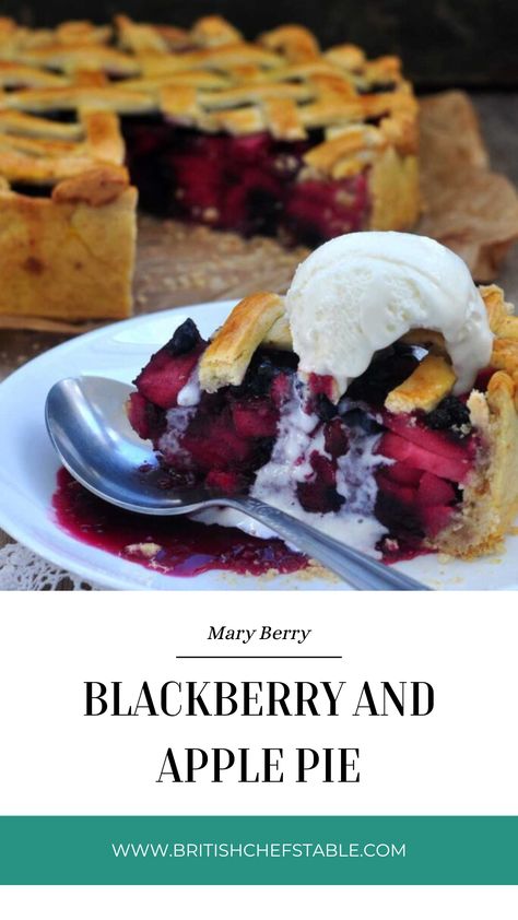 Mary Berry Blackberry And Apple Pie Blackberry Meringue Pie, Apple And Berry Pie, Blackberry Apple Pie Recipe, Apple Blackberry Pie, Apple Berry Pie, Apple And Blackberry Pie, Desert Pies, Apple Blackberry Crumble Pie, Fancy Pastries