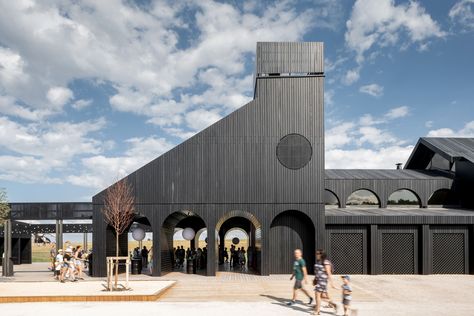 Welcome Center, Center Park, Wooden Terrace, Russian Architecture, Building Front, Wooden Architecture, Huge Windows, International Style, Structure Design