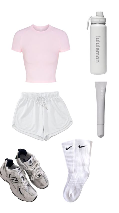 Pro Nike Outfit, Workout Outfits For Women Aesthetic, Gym Women Outfit, Sporty Girl Aesthetic Outfit, Lululemon Gym Outfit, Outfit Inspo Athletic, Nike Pro Outfits, Cute Active Wear Outfits, Walking Fits