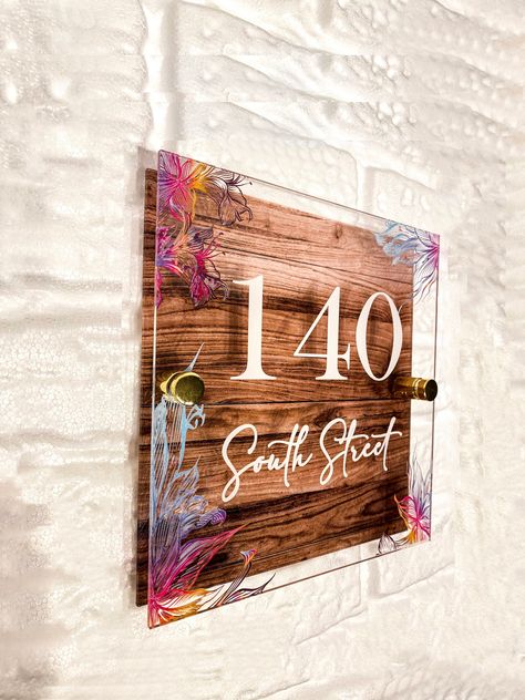 A perfect choice for an address sign that will impress everyone who comes to your home! Specify in the Personalization section 1.Personalization text 2. Design number 3.Your name, surname and phone number ( Our products are sent by international cargo.This information is therefore necessary.) If you can't wait for it to arrive and it's a gift, you can choose the express shipping option. NOTE ; I'm sure this will make the perfect housewarming gift ! 🤍 We are aware that wooden signs do not last l Sign Flowers, Don't Disturb Sign, Laser Cut Wood Crafts, Address Signs, Laser Engraved Ideas, Salon Suites, House Number Sign, Number Sign, 3d Laser