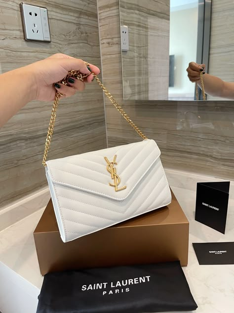 Ysl Purse, Ysl Handbags, Expensive Bag, Trendy Purses, Luxurious Aesthetic, Luxury Bags Collection, Dream Bags, Girly Bags, Luxury Purses