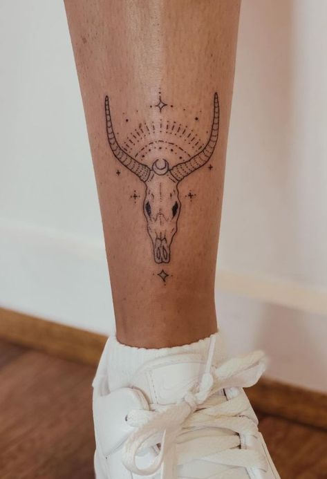 Deer Skull Tattoo, Cow Skull Tattoos, Deer Skull Tattoos, Small Animal Tattoos, Bull Skull Tattoos, Animal Tattoos For Women, Bull Tattoos, Deer Skull, Flowers Tattoo