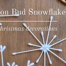 🌿Anna☀️| Crafts, Play & Learning on Instagram: "Cotton Bud Snowflake Window Decorations! ❄️ A simple craft with endless pattern options that are so lovely to display for the season! Using glue and paper stem cotton buds, cut your buds and create any pattern you like! I then used my clear string to hang them up on our window! Definitely beginning to feel more like Christmas 🎄 Our cotton buds are paper stem by Fred and Flo from @tescofood ❤️ #diysnowflakes #snowflakecraft #wintercrafts #christmasdiy #simplechristmas #snowflakedesigns #diydecoration #windowart #averycardboardchristmas #christmasdecorating #simplechristmas #simplechristmasdecor #christmascrafts #easychristmascrafts #handmadechristmas #diydecorations #heuristicplay #childrenscrafts #kidscraft #diyactivities #recycleandp Cotton Buds Snowflakes, Hristmas Decorations, Endless Pattern, Anna Craft, Heuristic Play, Snowflake Craft, Snow Flakes Diy, Window Decorations, Nature Artists