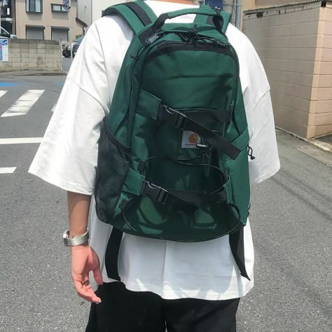 Men's Streetstyle, Mochila Jansport, Mens Backpack Fashion, Boy Styles, Skateboard Backpack, Mens Fashion Casual Shoes, Aesthetic Backpack, Art Outfit, Wardrobe Makeover