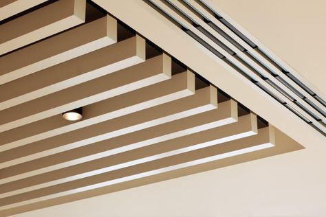 Wood Slat Ceiling, Metal Ceilings, Complex Geometry, Integrated Lighting, Office Ceiling, Timber Battens, Timber Slats, Architectural Lighting Design, Timber Ceiling