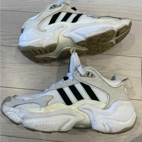 Adidas Magmur Runner Adidas Magmur Runner, Adidas Magmur, Trendy Shoes Sneakers, Trendy Shoes, White Beige, Adidas Shoes, Black Stripes, Shoes Sneakers, Stripes