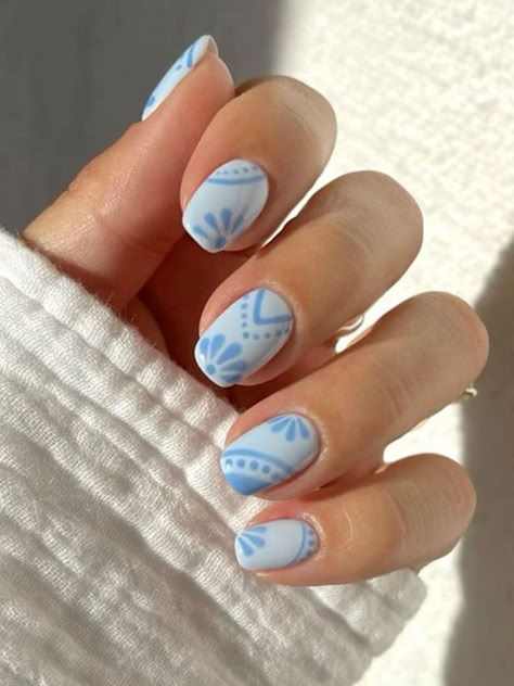 short nail design: pastel blue Beachy Gel Nail Designs, Minimalist Nails For Short Nails, Korean Nail Art For Short Nails, Simple Aesthetic Nails Short, Cute Sunflower Nails Short, Gel Nail Polish Short Nails, Cute Short Gel X Nails, Short Gel Nails For Summer, Short Nails For Cruise