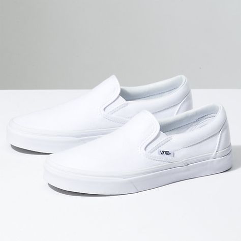 White Slip On Vans, Shoes For School, Vans White, Shoes Teen, White Vans, Fresh Shoes, Hype Shoes, Vans Slip On