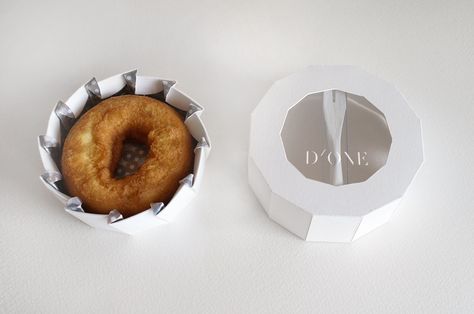 Donut Packaging, Burger Packaging, Unique Packaging Design, Piano Cakes, Rice Packaging, Egg Packaging, Honey Packaging, Herbal Drinks, Cake Packaging