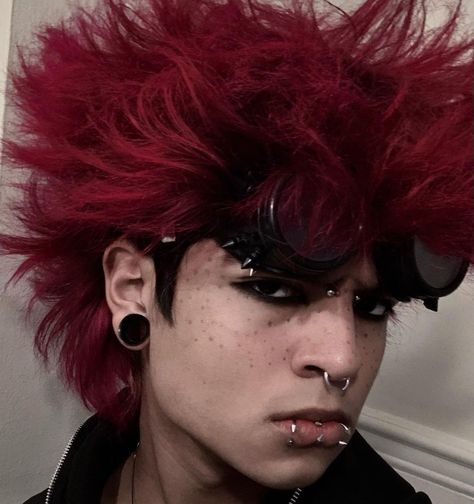 Goth Hair, Punk Hair, Alternative Hair, Hair Reference, Aesthetic Hair, Character Outfits, Look Cool, Dyed Hair, Hair Inspo