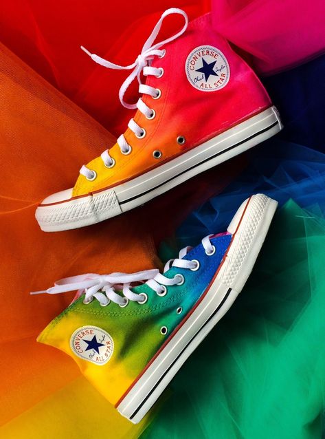 Taste the rainbow with these custom dyed Converse! #converse Custom Converse High Tops, Tie Dye Converse, Rainbow Converse, Custom Converse Shoes, Cool Converse, Color Converse, Mode Shoes, Rainbow Shoes, Custom Converse