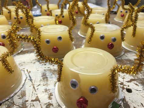 Reindeer applesauce cups Kids Meals, Reindeer, Birthday Cake, Cake, Birthday, Christmas