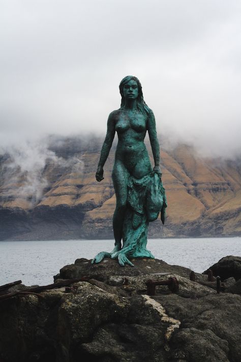 Woman Statue, Faroe Islands, Land Art, Sculptures & Statues, Art Sculpture, Installation Art, Amazing Art, Lighthouse, Sculpture Art