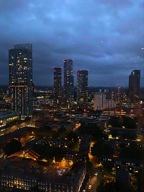 20 Stories Manchester, Manchester England Aesthetic, Manchester At Night, University Of Manchester Aesthetic, Manchester City Aesthetic, Manchester Tourism, Manchester Flat, Manchester Buildings, Manchester Aesthetic