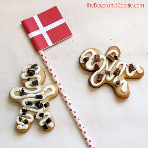 "En Kagemand" almond cookies for a Danish birthday party Danish Birthday Cake, Royal Dansk Danish Butter Cookies, Nordic Ware Cookie Stamps, Pastry Art, Best Cookie Recipes, Almond Cookies, Birthday Cookies, Christmas Deco, Birthday Candles